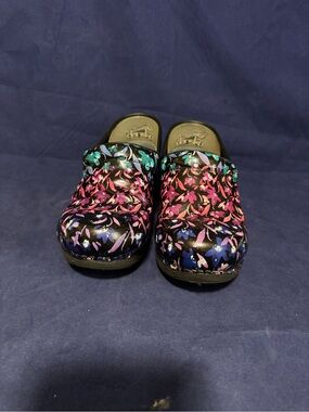 Dansko Women’s 37, 6.5-7 Multi-Color Floral/Blk Clog Shoes Nurse Workwear XP 2.